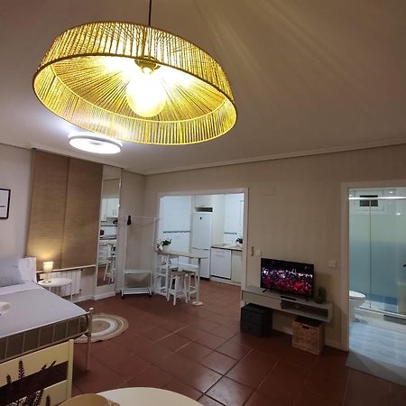Apartamento Pequeno En Ориньон Екстериор снимка