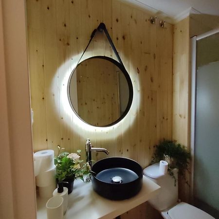Apartamento Pequeno En Ориньон Екстериор снимка